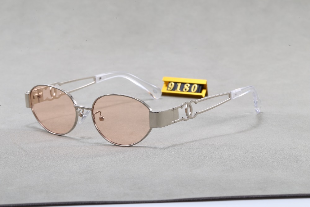 003 Chanel sunglasses