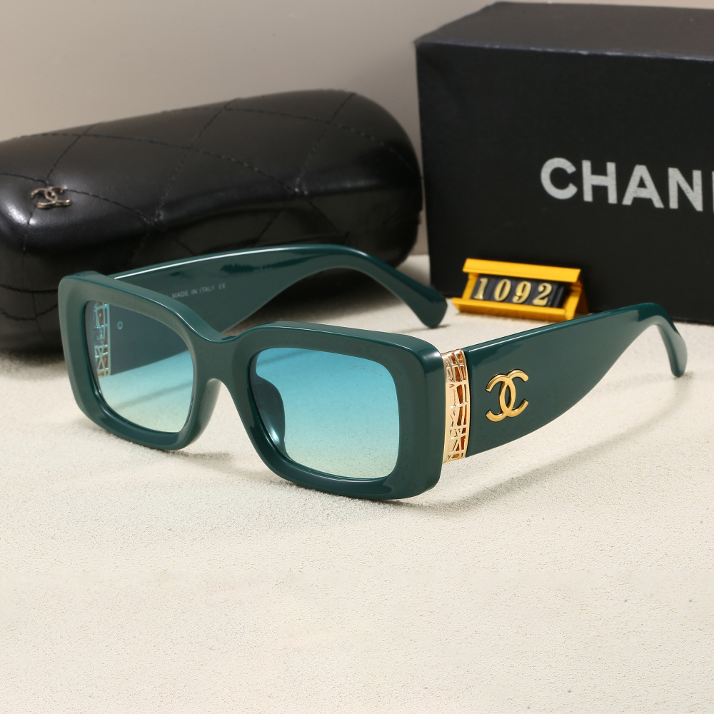 003 Chanel sunglasses