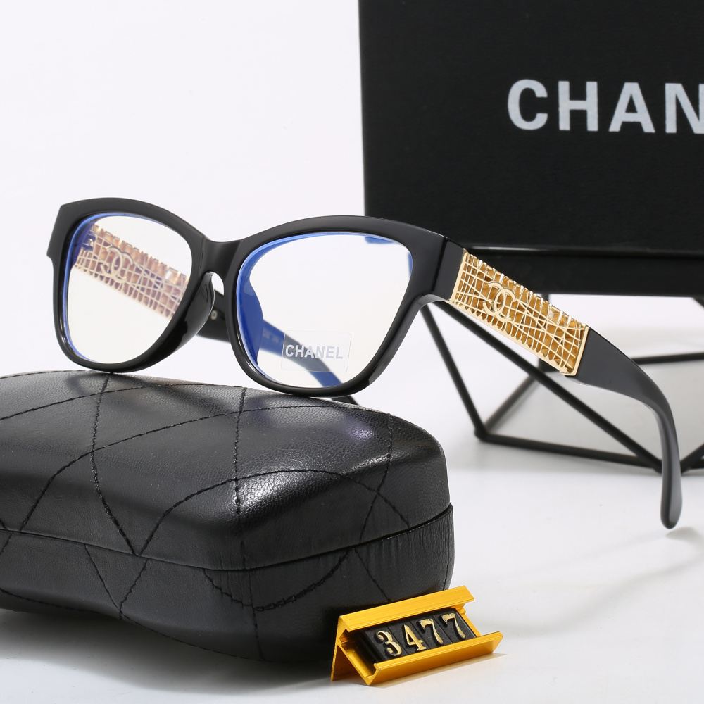 003 Chanel sunglasses