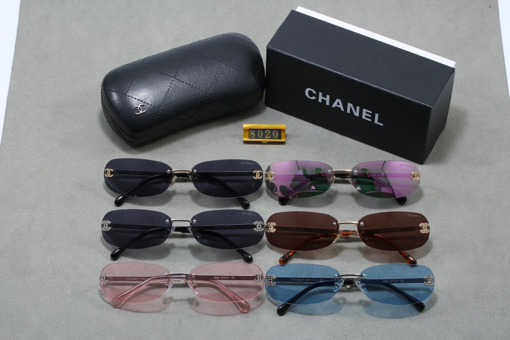 003 Chanel sunglasses