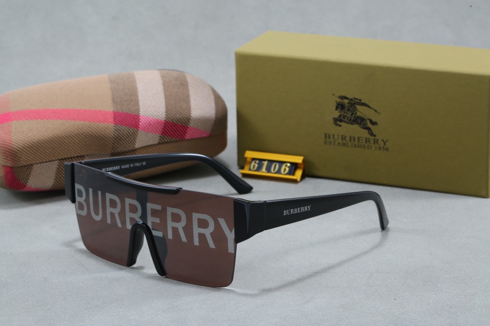 003 Burberry sunglasses