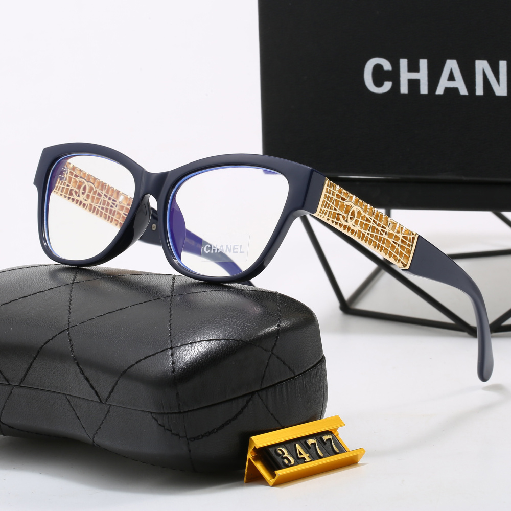 003 Chanel sunglasses