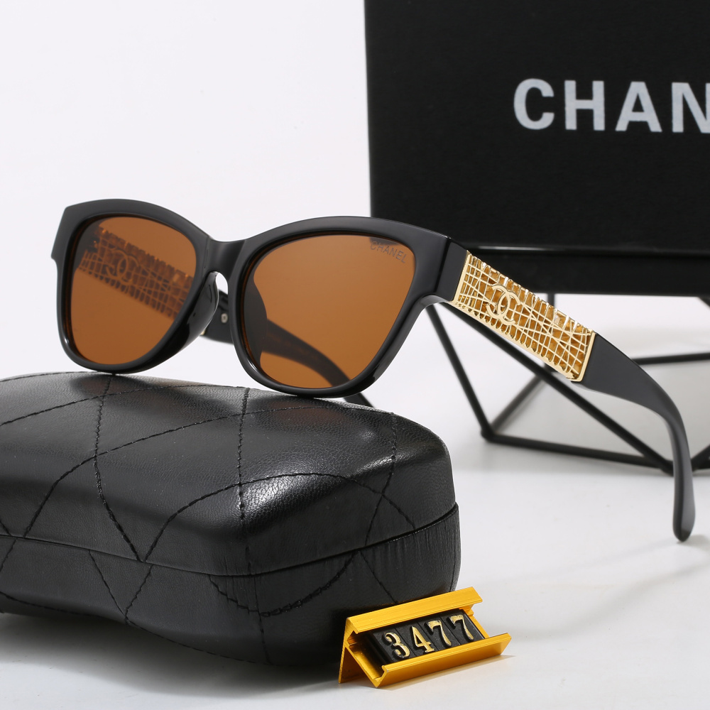 003 Chanel sunglasses