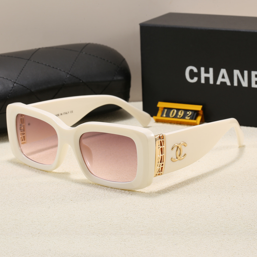 003 Chanel sunglasses