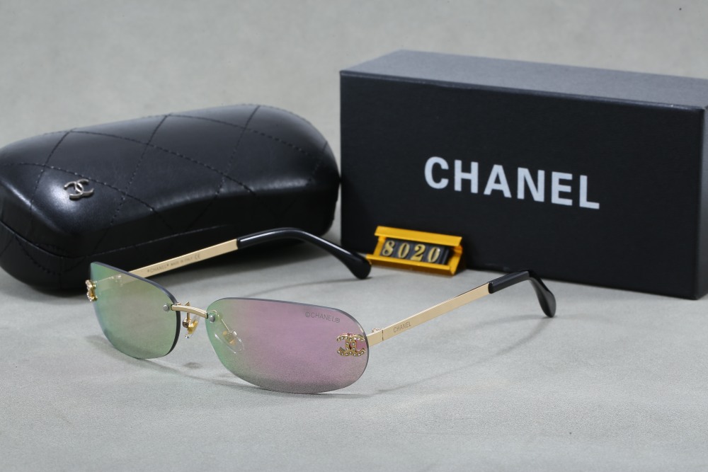 003 Chanel sunglasses