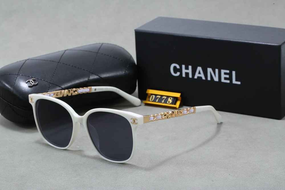 003 Chanel sunglasses
