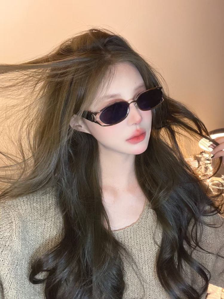 003 Chanel sunglasses