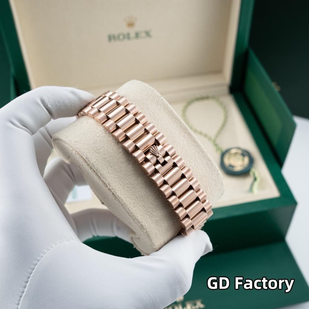 004 Rolex  watch