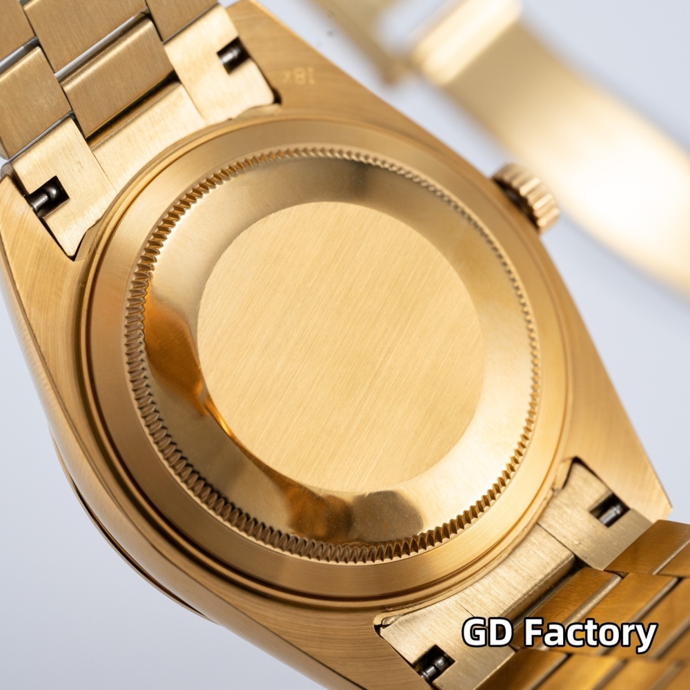 004 Rolex  watch