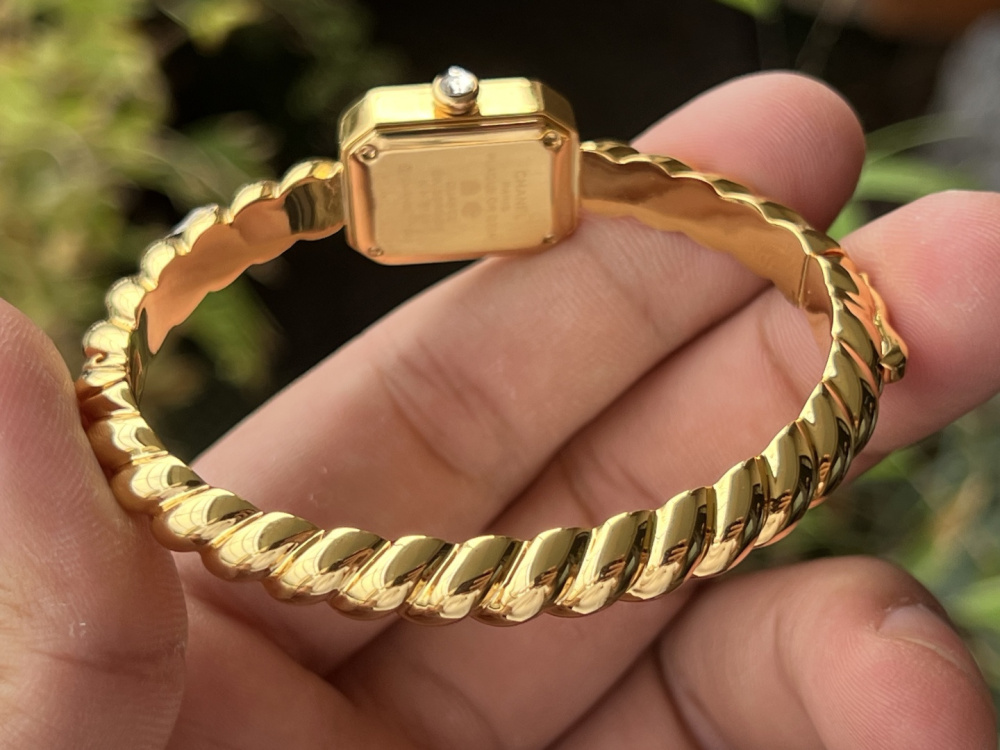 004 Chanel watch