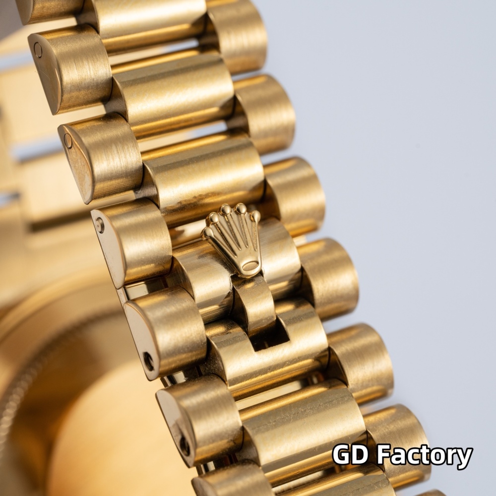 004 Rolex  watch