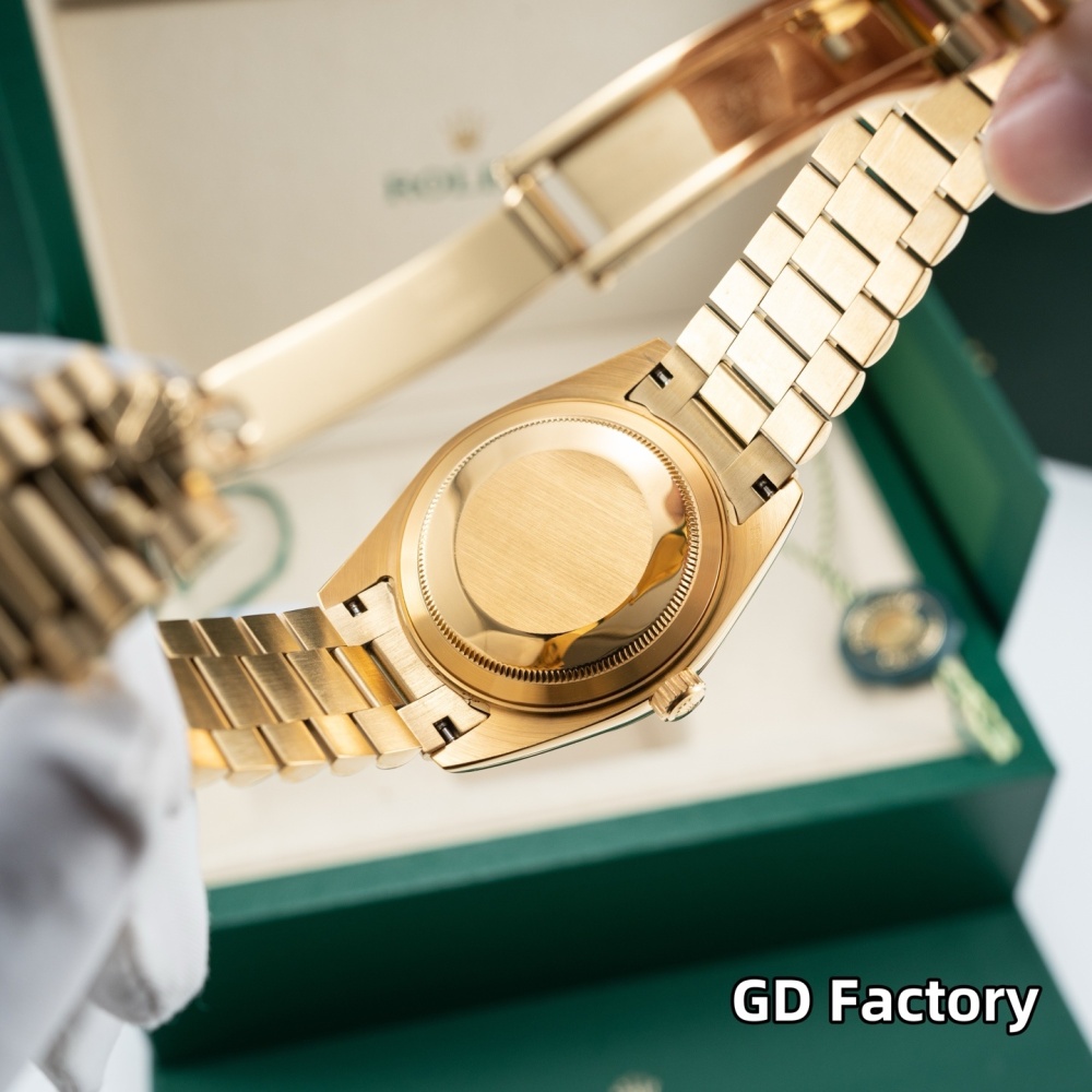 004 Rolex  watch
