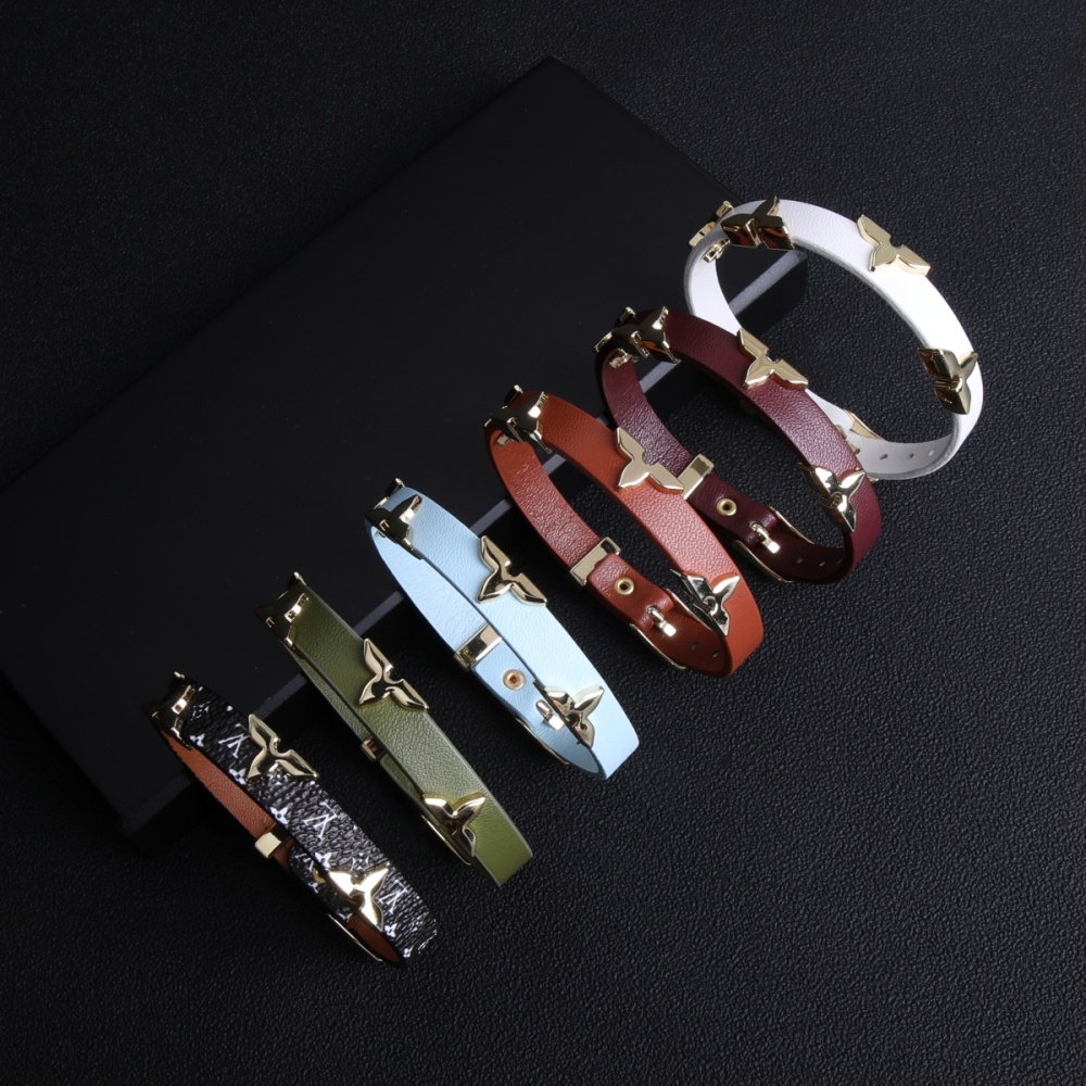 LV bracelet