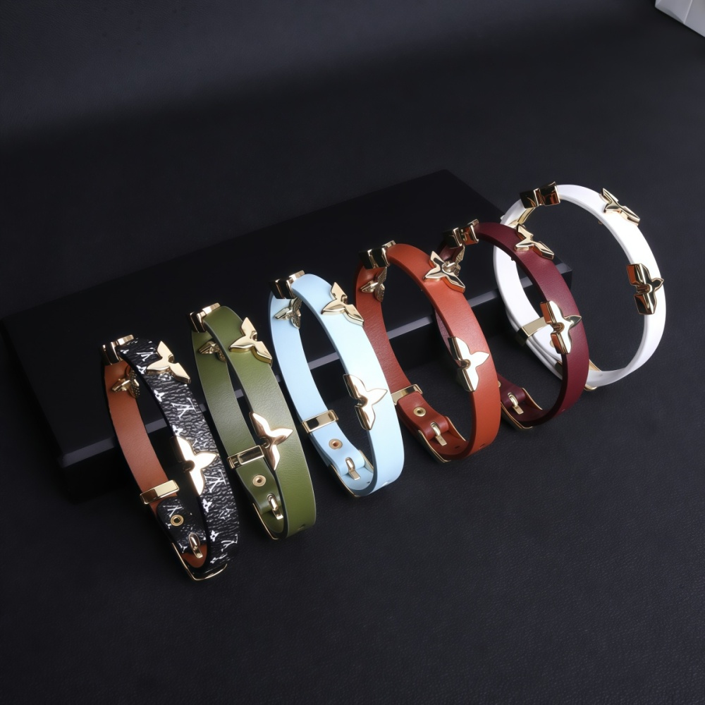 LV bracelet