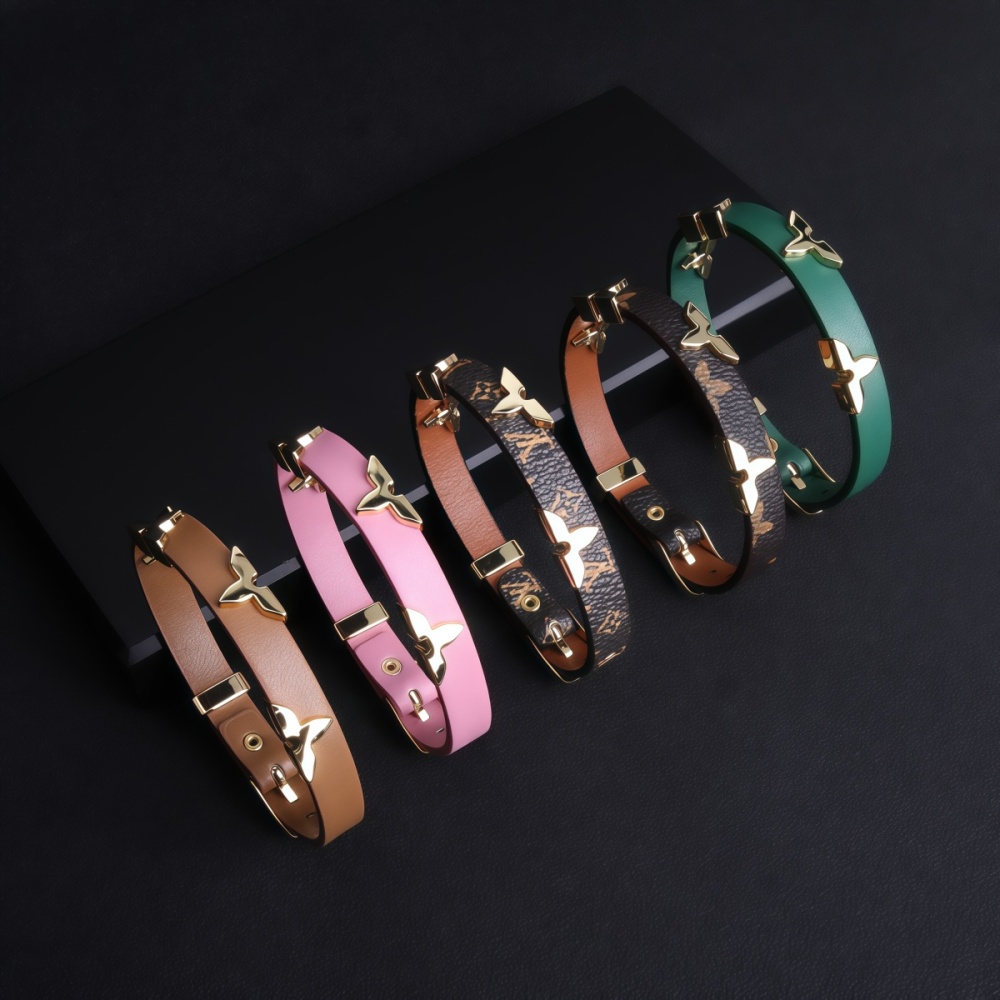 LV bracelet