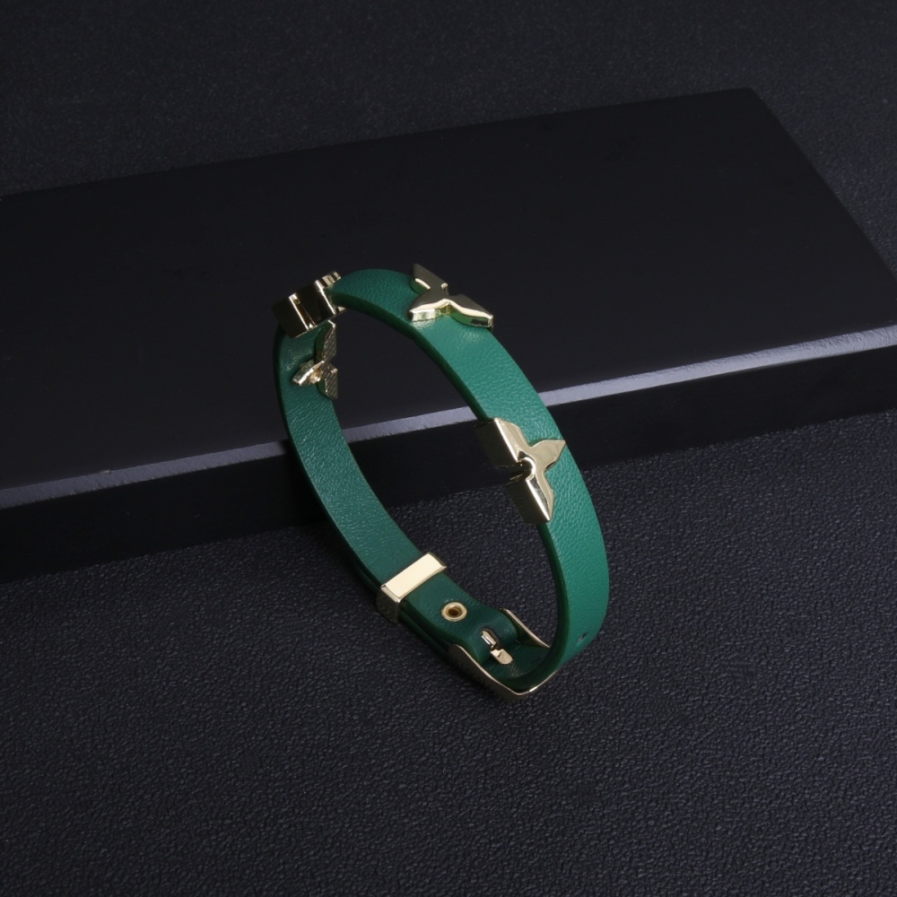 LV bracelet