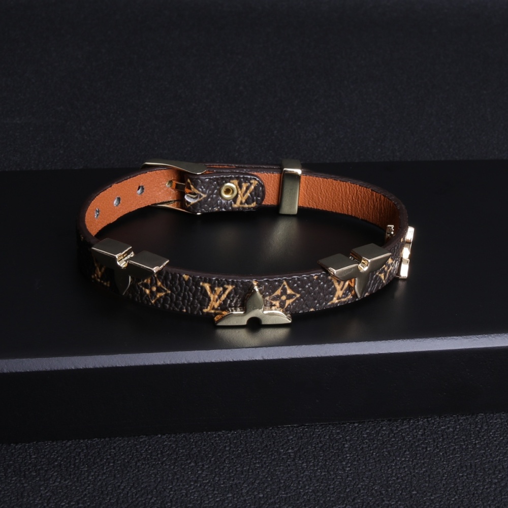 LV bracelet