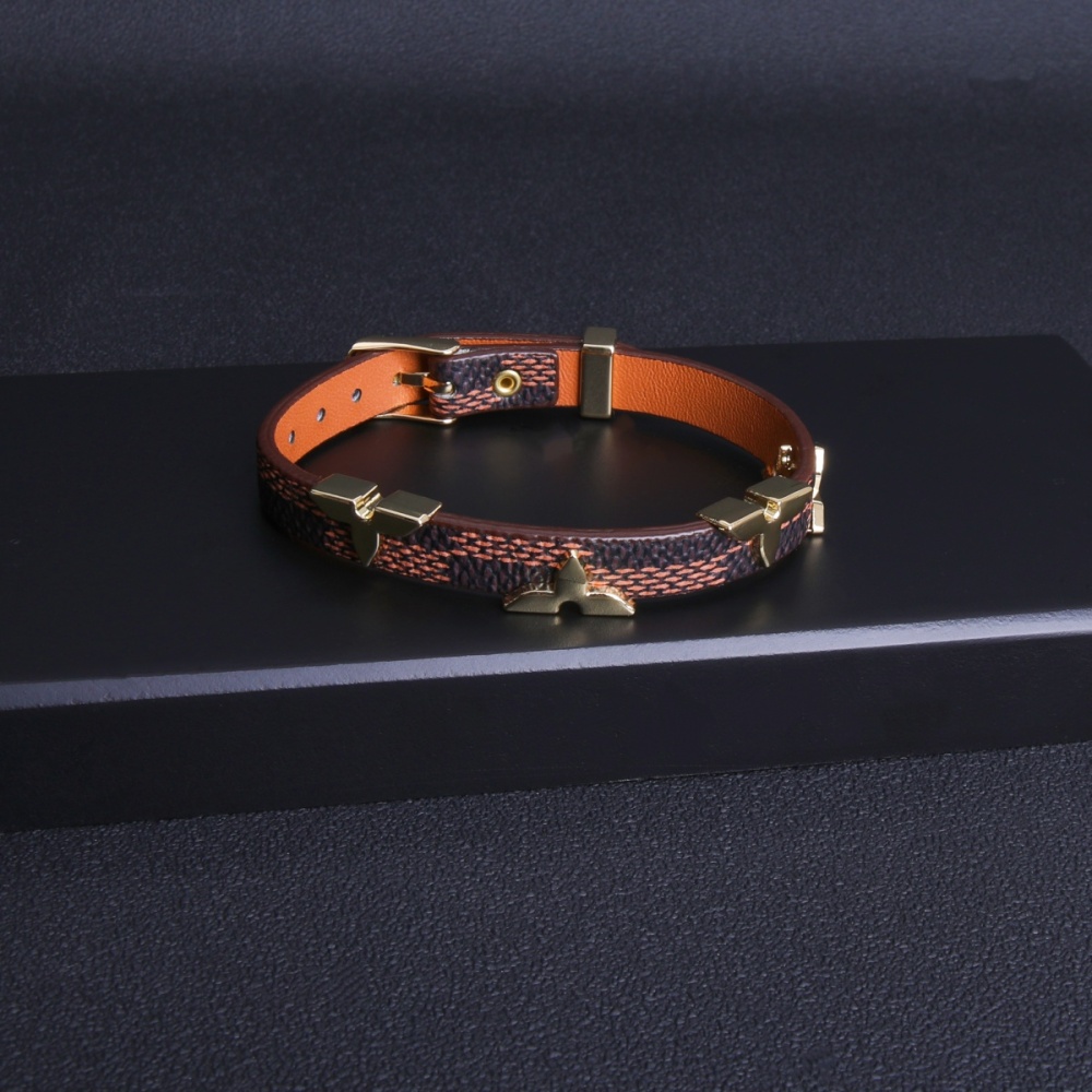 LV bracelet