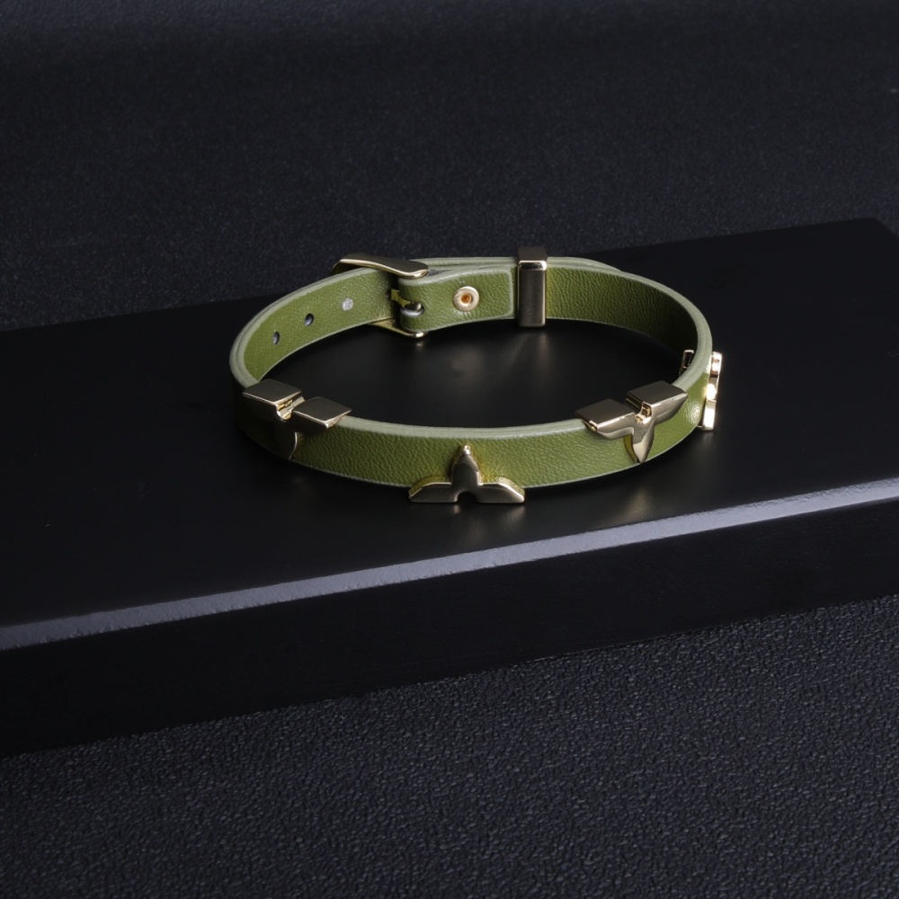 LV bracelet