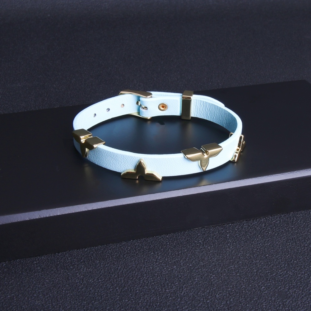 LV bracelet