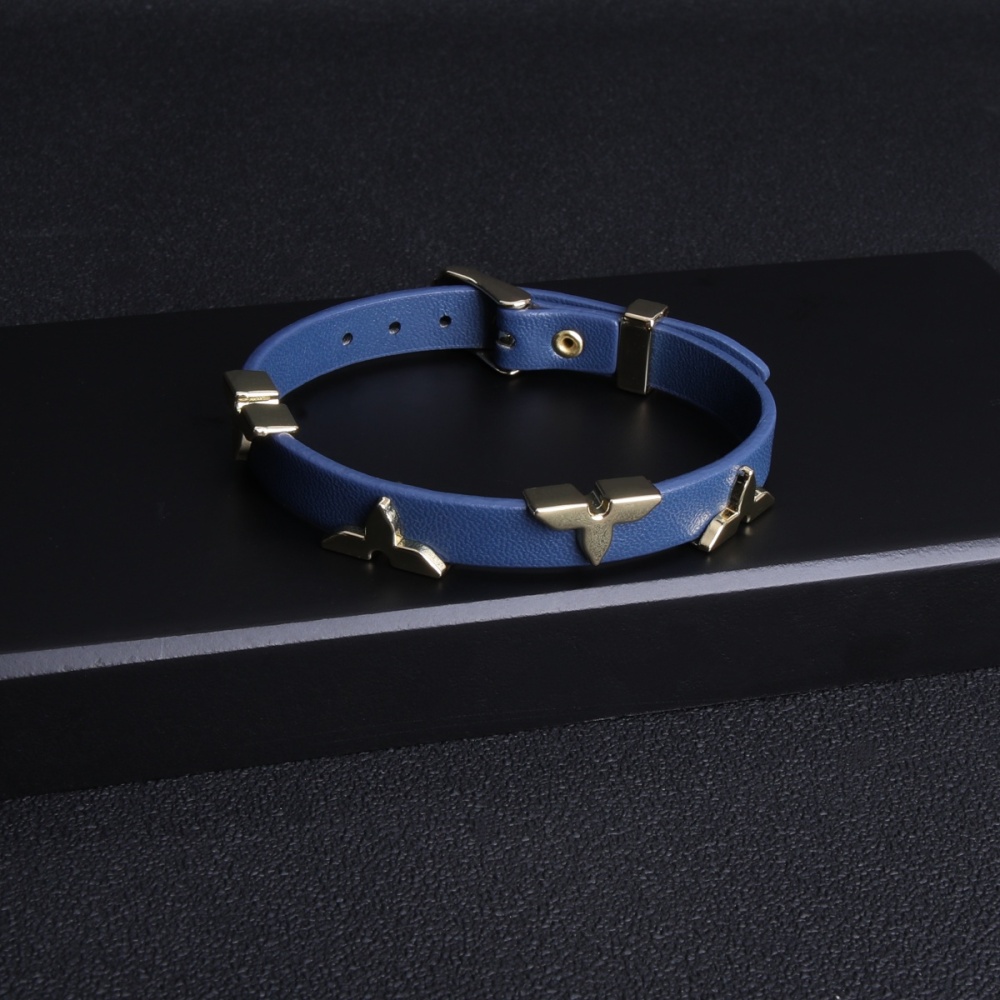 LV bracelet