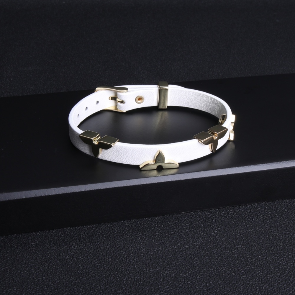 LV bracelet