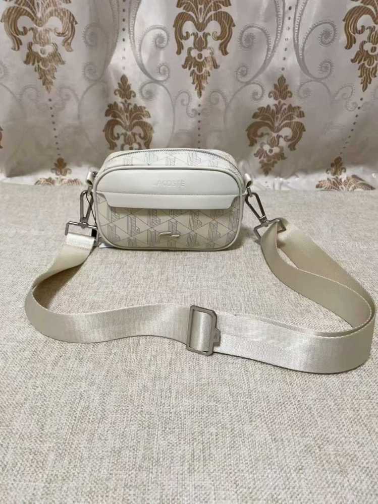 010 Lacoste bag
