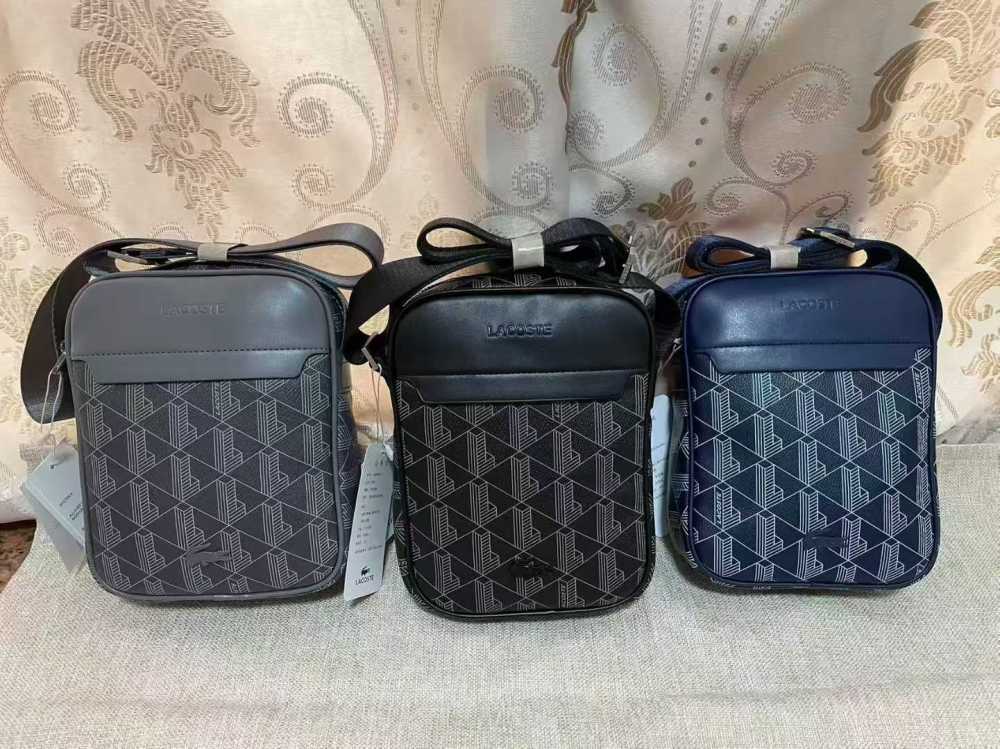 010 Lacoste bag