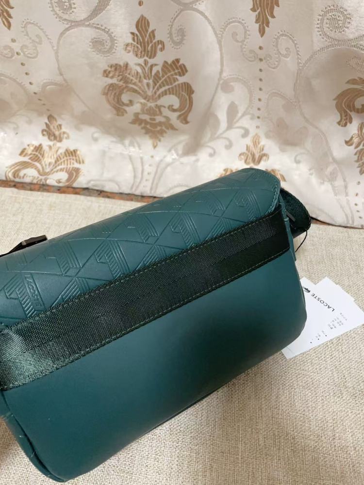 010 Lacoste bag