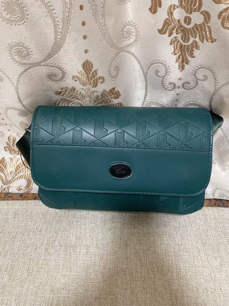 010 Lacoste bag