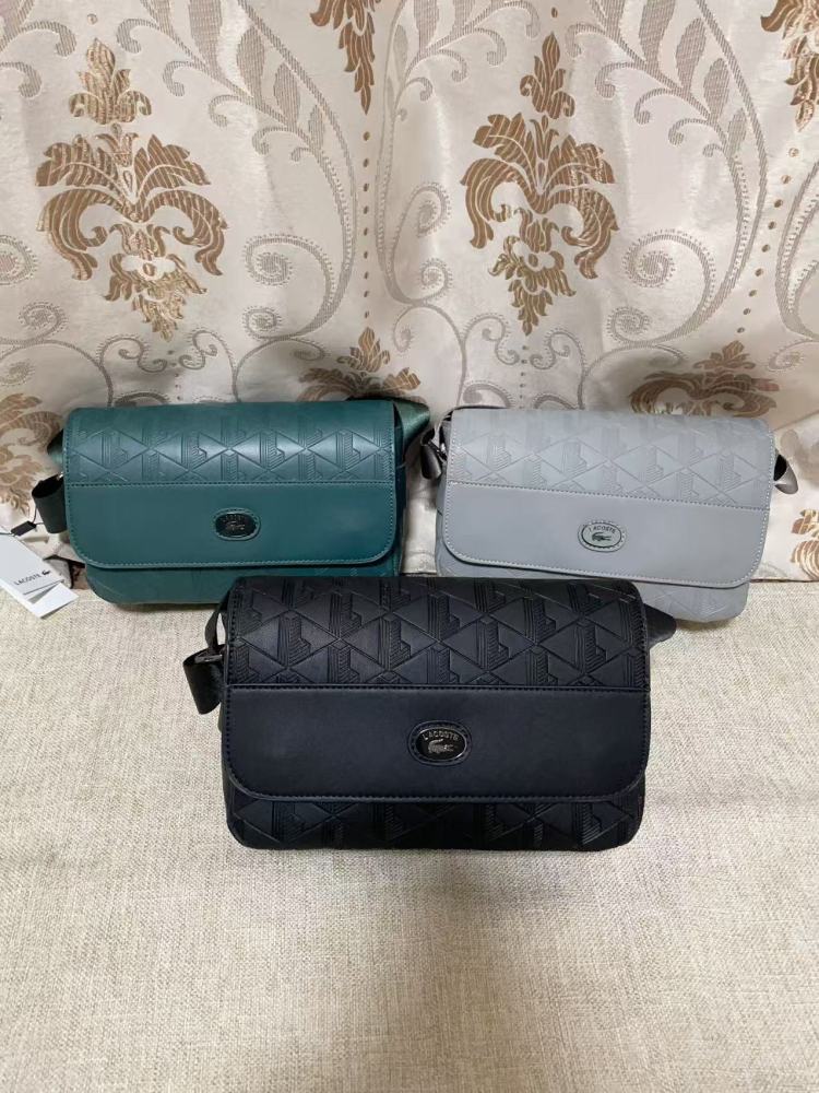 010 Lacoste bag