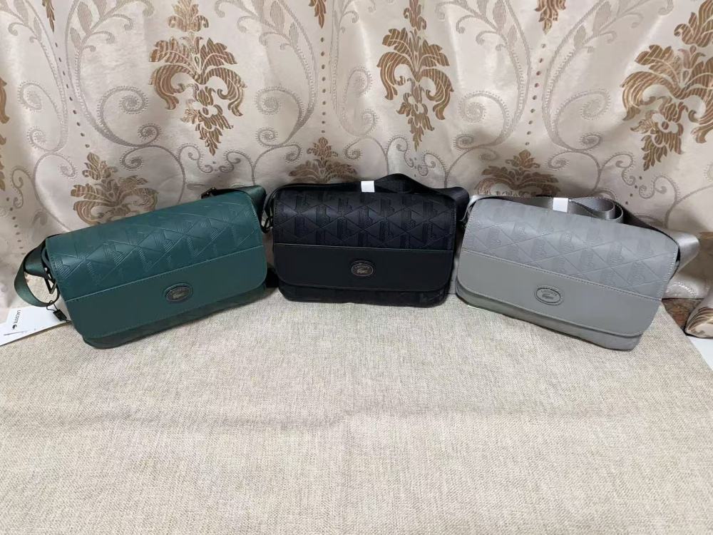 010 Lacoste bag