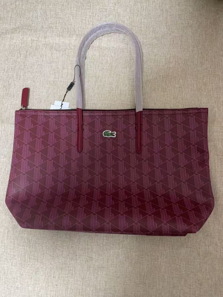 010 Lacoste bag