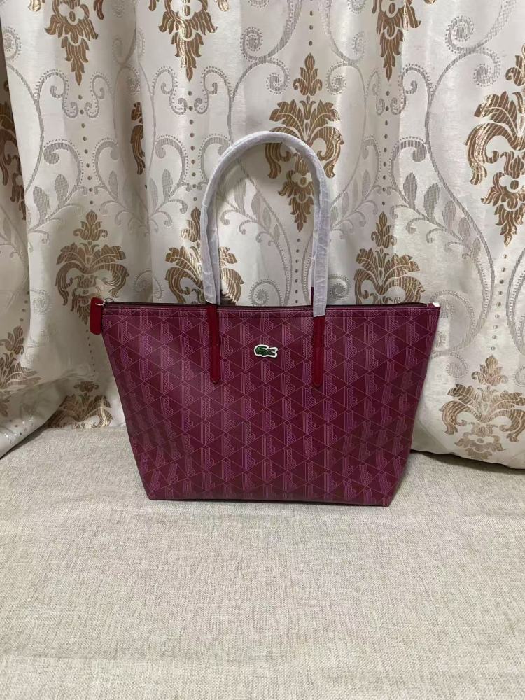 010 Lacoste bag