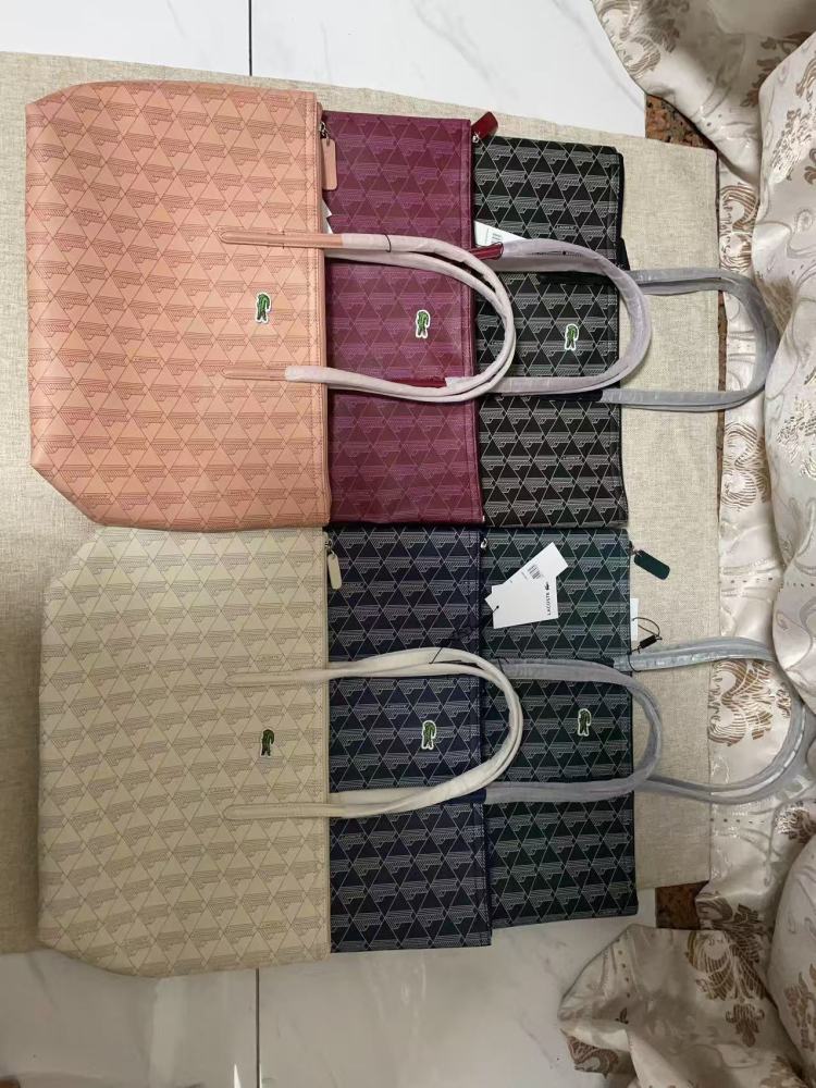 010 Lacoste bag