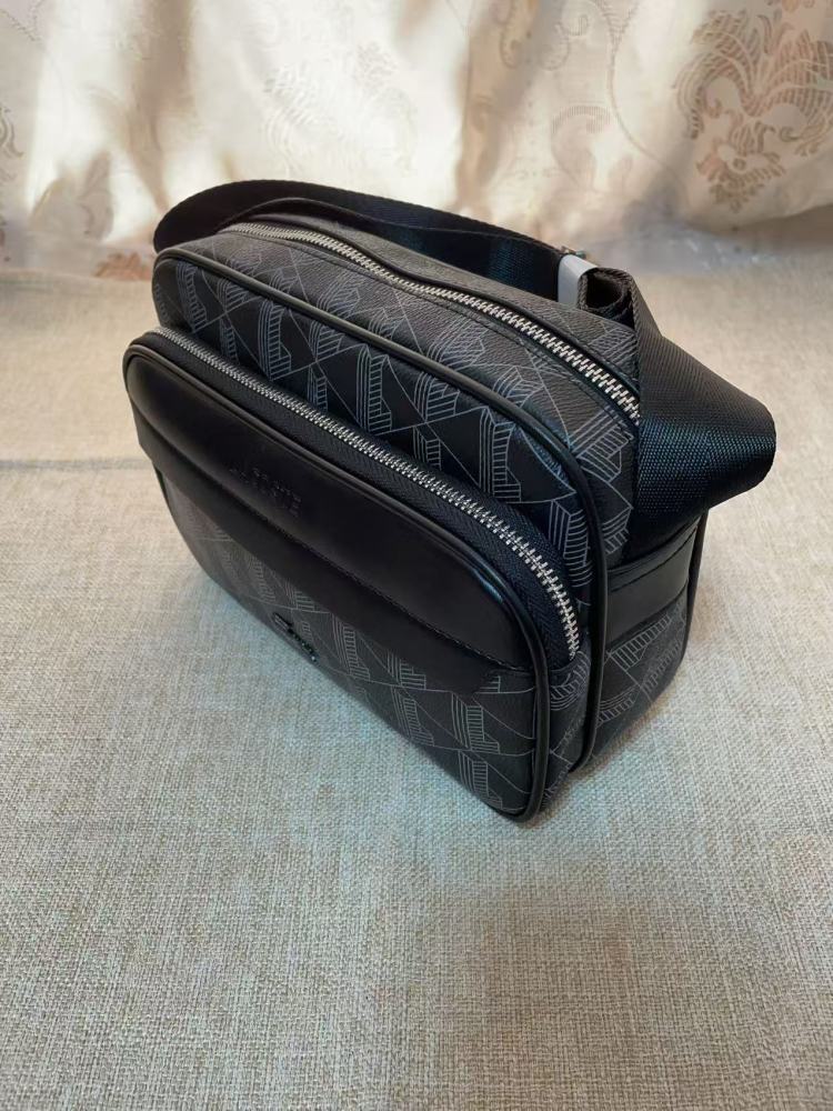 010 Lacoste bag