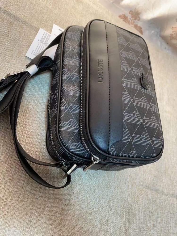 010 Lacoste bag
