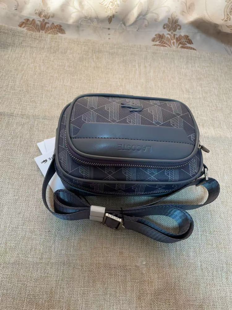 010 Lacoste bag