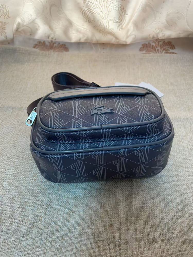 010 Lacoste bag