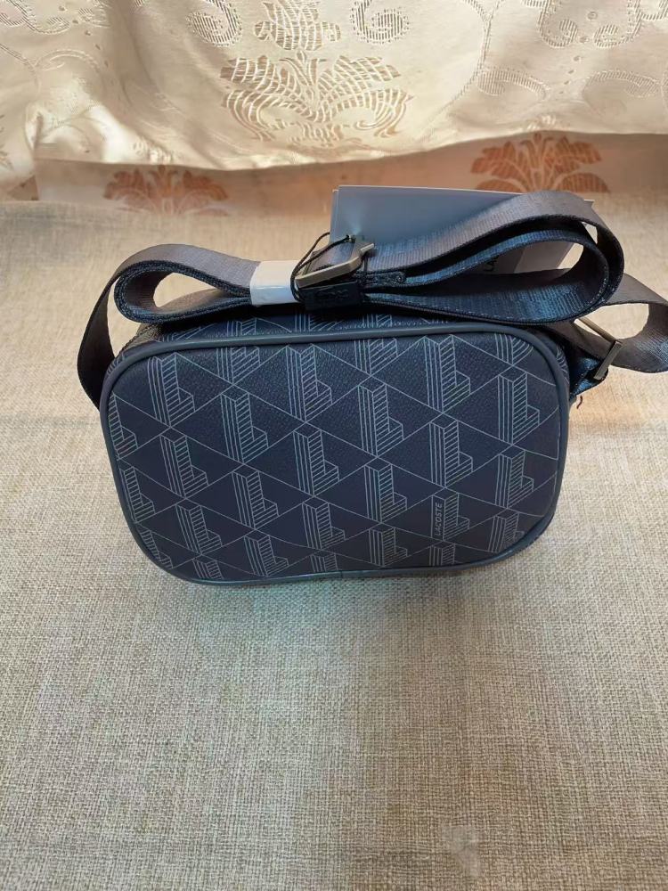 010 Lacoste bag