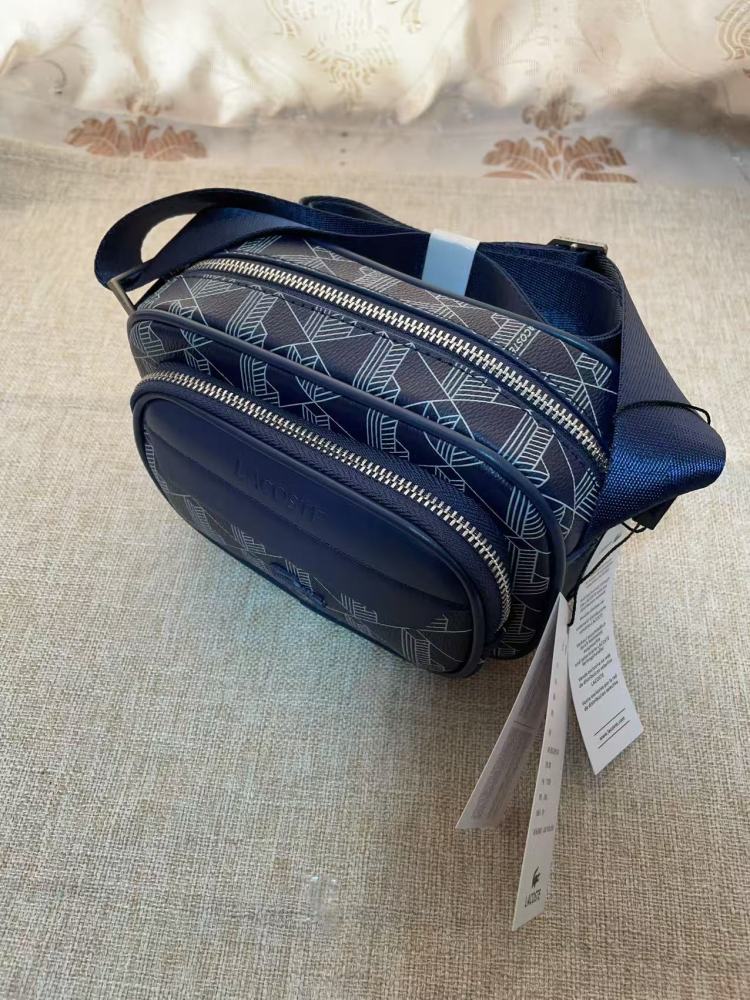 010 Lacoste bag