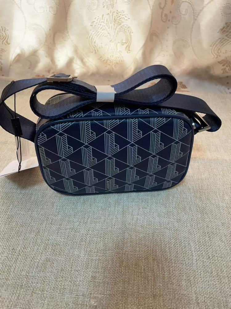 010 Lacoste bag