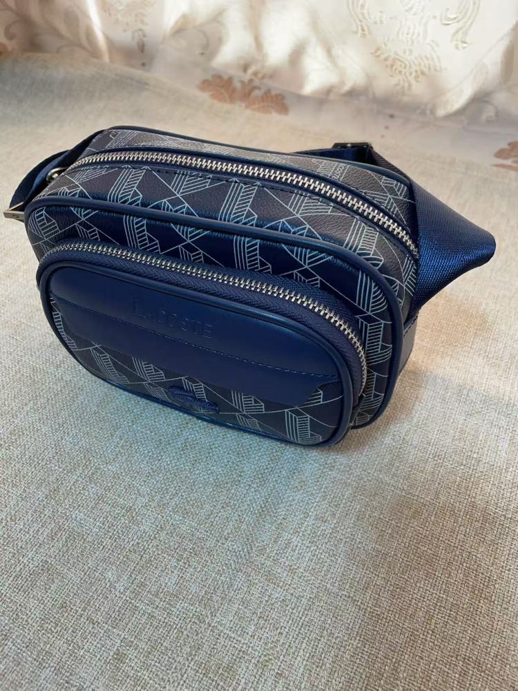 010 Lacoste bag