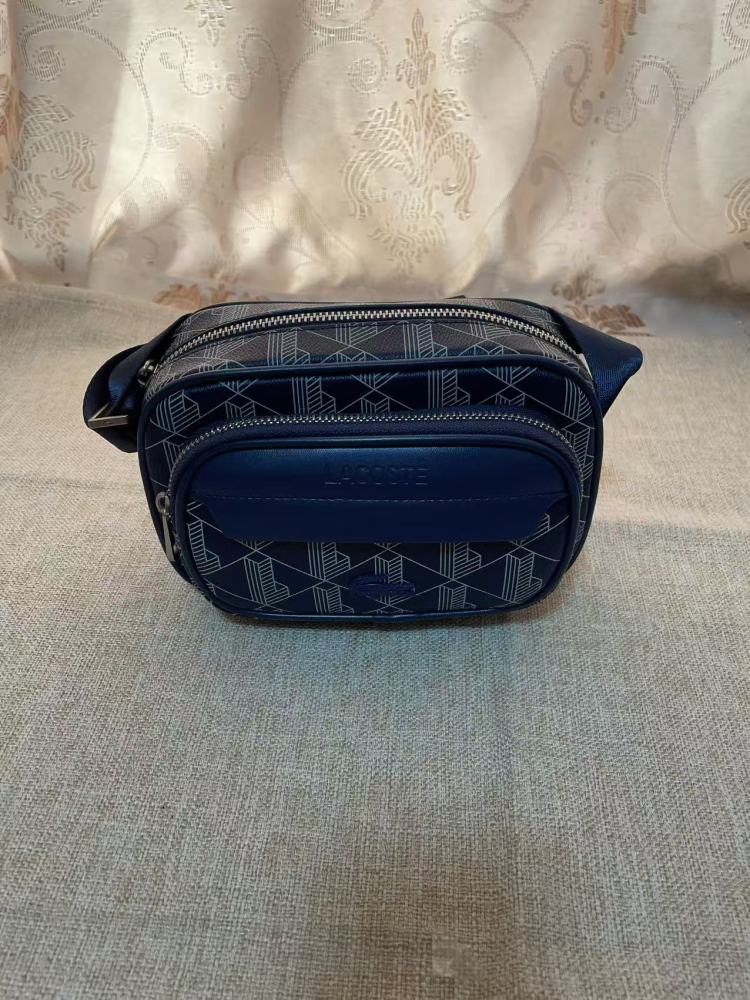 010 Lacoste bag