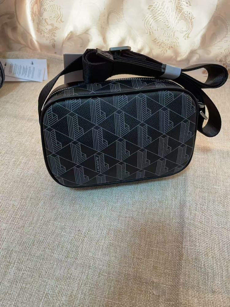 010 Lacoste bag