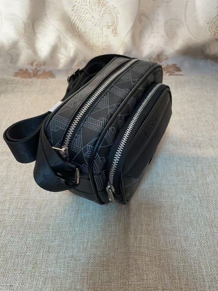 010 Lacoste bag