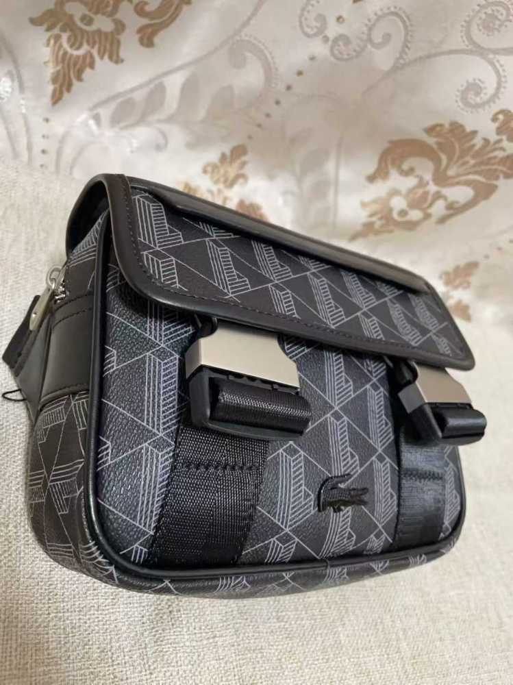010 Lacoste bag
