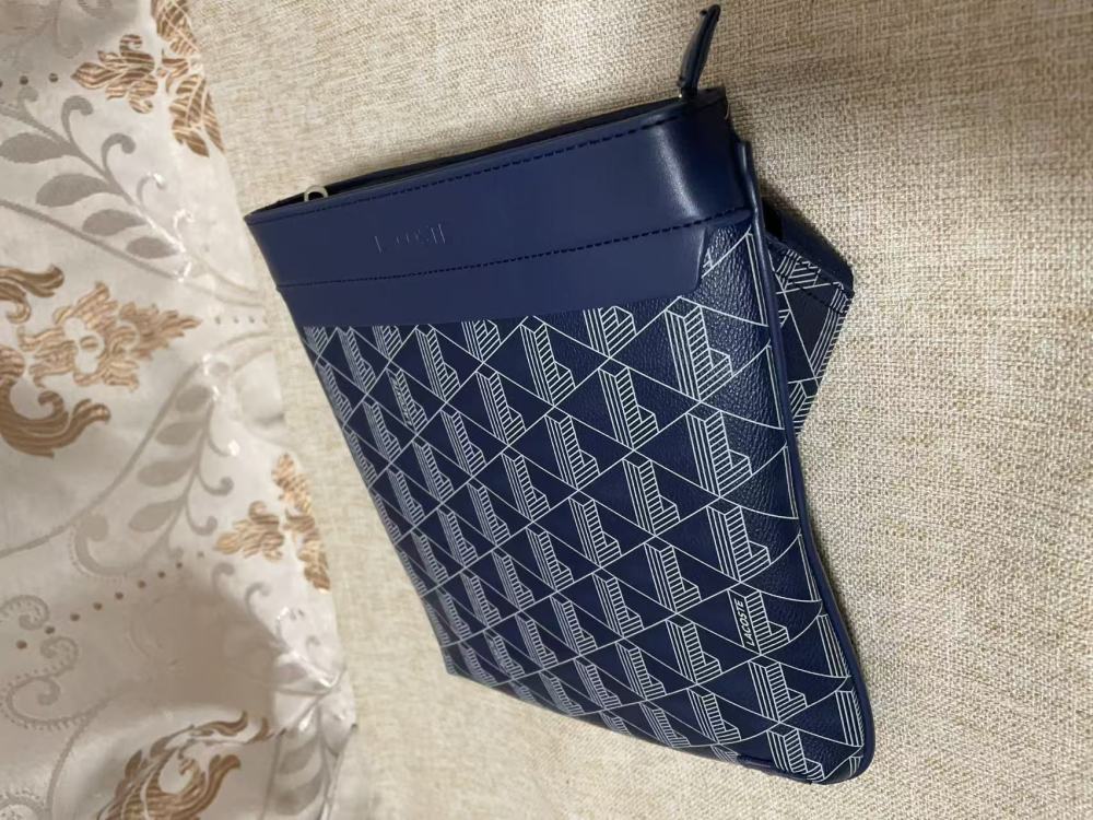 010 Lacoste bag