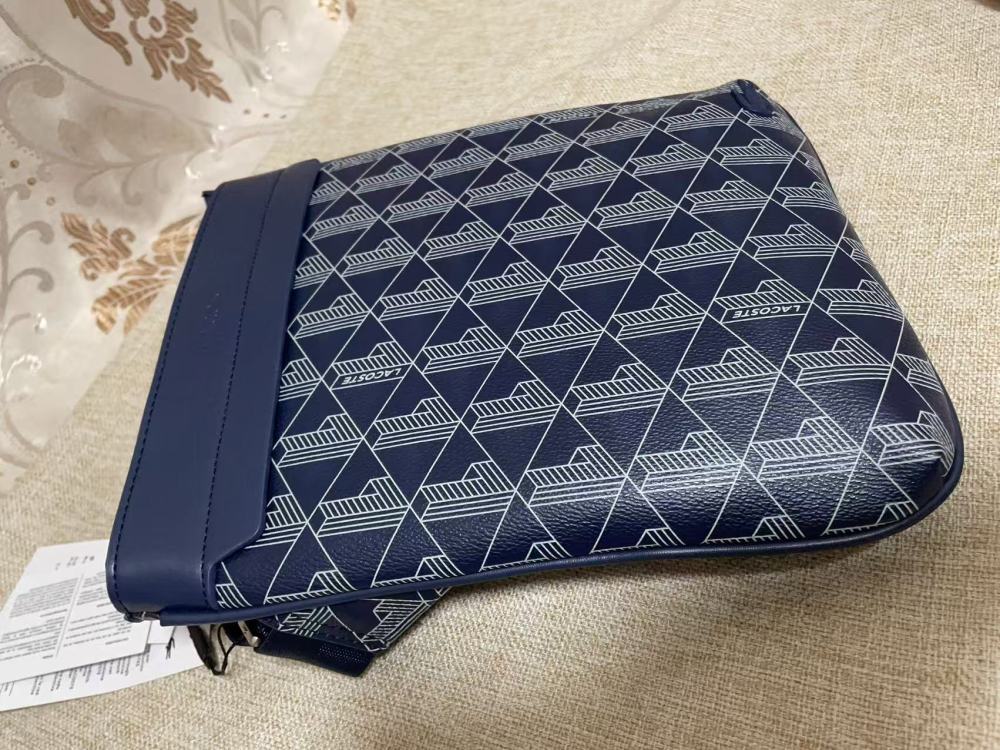 010 Lacoste bag