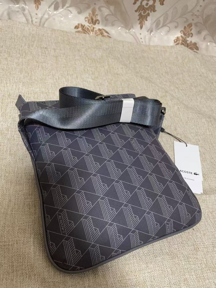 010 Lacoste bag